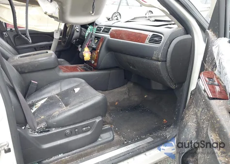 2013 Chevrolet Avalanche Ltz from USA, damaged, VIN 3GNTKGE76DG345869